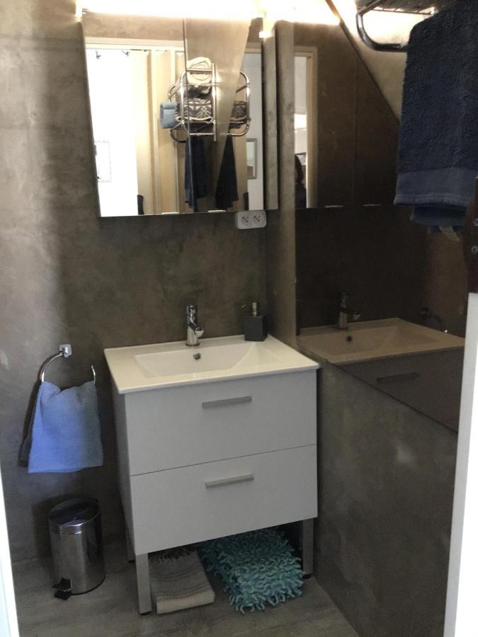 Studio Climatise Classe 2 Dans Marina Proche Mer Et Etang - Lit Wifi Fibre Et Parking Prive Sete Ngoại thất bức ảnh